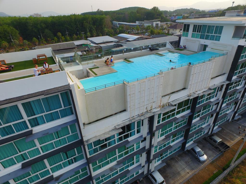 Modern Thai Suites Phuket Luaran gambar